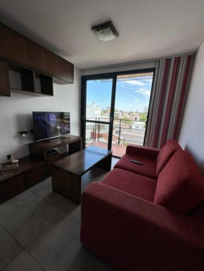 Departamento con cochera en Barrio Candioti